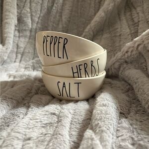 Rae Dunn Spice Bowls Set - mini prep bowls